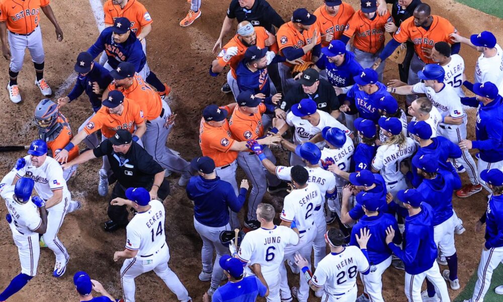 Astros vs rangers