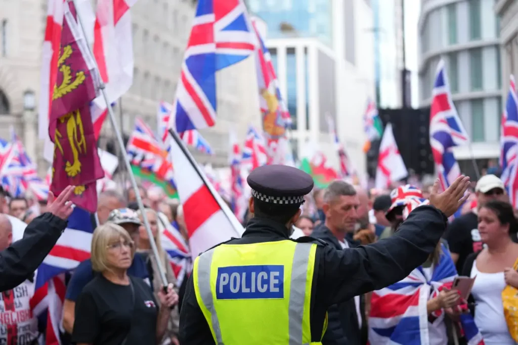 tommy robinson