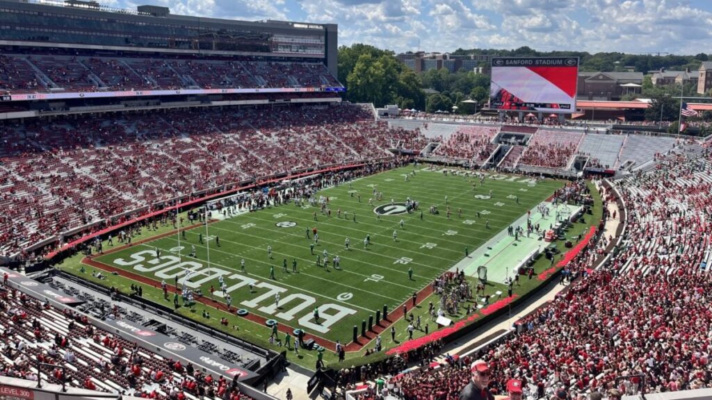 Charlotte Vs Georgia - Dominant Georgia's Brutal 63-0 Win Over Charlotte: Channel & Recap 28 charlotte vs georgia